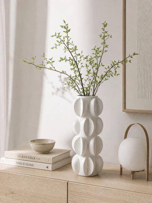 Wazon dekoracyjny Enso Black – biały mat c.png