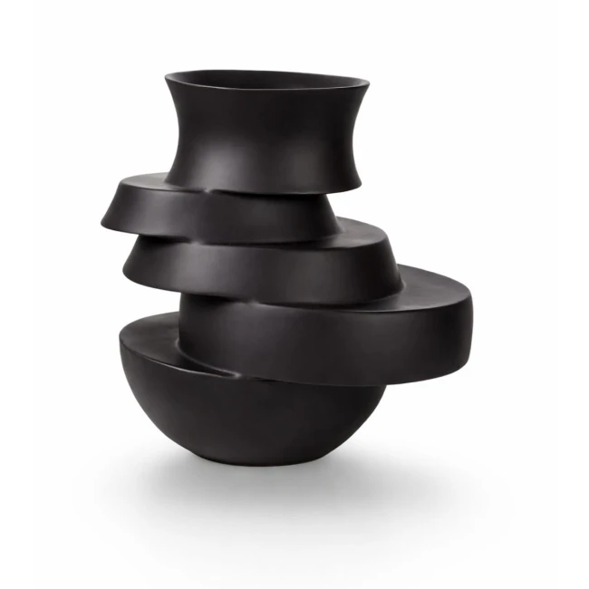 Wazon dekoracyjny Rondo Black – czarny mat (wysokość 33 cm).jpg